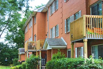 Le Clair subdivision in Wheaton, IL