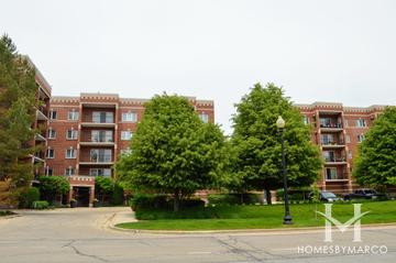Waterford Place building in Wheaton, IL