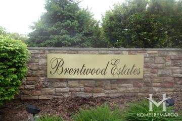 Photos of Brentwood Estates subdivision in Aurora, IL