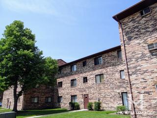 Klein Creek subdivision in Carol Stream, IL