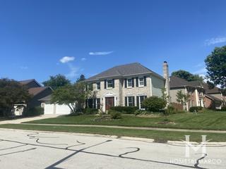 Chestnut Ridge subdivision in Naperville, IL