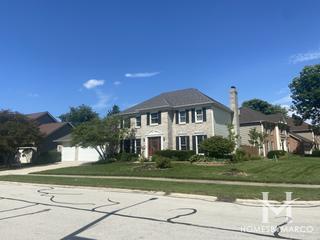 Chestnut Ridge subdivision in Naperville, IL