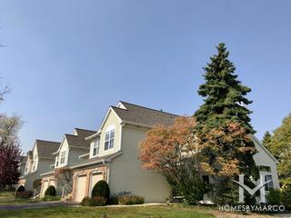 Autumn Lakes subdivision in Aurora, IL