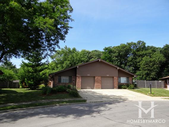 Belaire Manor subdivision in Streamwood, IL