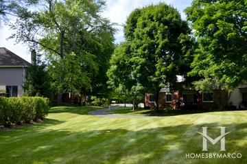 Deer Run subdivision in Palatine, IL