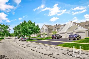 Windridge subdivision in Naperville, IL