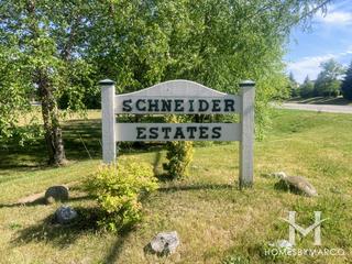 Photos of Schneider Estates subdivision in McHenry, IL