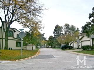 Meadow Edge subdivision in Rolling Meadows, IL