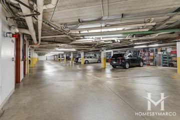 Fountain Square subdivision in Lombard, IL