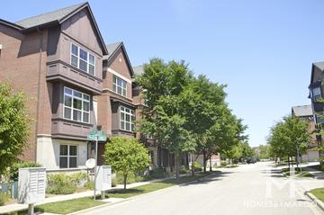 Aspen Pointe subdivision in Vernon Hills, IL