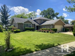 Newfield Manor subdivision in Westmont, IL