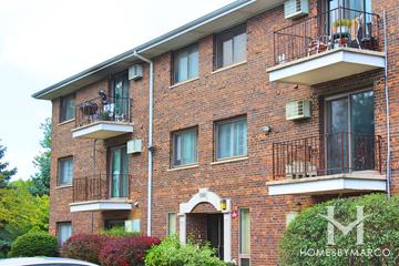 Lorraine Court Condos subdivision in Wheaton, IL