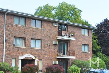 Lorraine Court Condos subdivision in Wheaton, IL