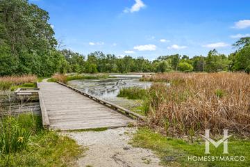 Venetian Village subdivision in Lindenhurst, IL