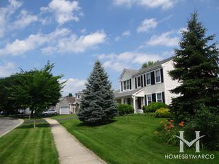 Rolling Oaks subdivision in Carol Stream, IL