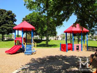 Greggs Landing subdivision in Vernon Hills, IL