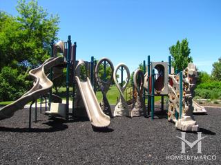 Greggs Landing subdivision in Vernon Hills, IL