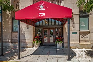 Haberdasher Square Lofts building in the Greektown neighborhood of Chicago, IL