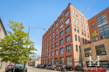 Warehouse 312 building in the West Loop neighborhood of Chicago, IL