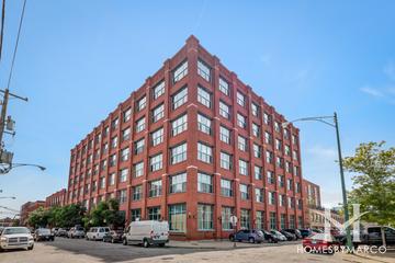 Warehouse 312 building in the West Loop neighborhood of Chicago, IL
