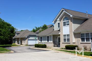 Rollingwood Colony subdivision in Aurora, IL
