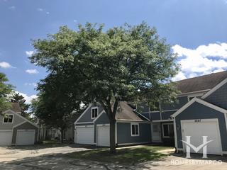 Cinnamon Glen subdivision in Aurora, IL