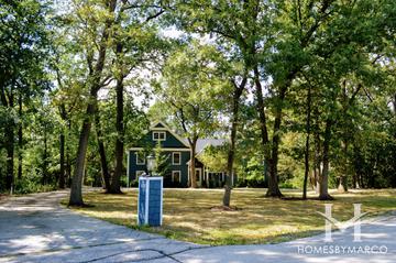 Oak Spring Woods subdivision in Libertyville, IL