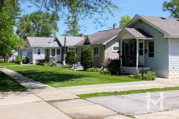 Hoyts subdivision in Aurora, IL