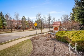 Villa Veneto subdivision in Bloomingdale, IL