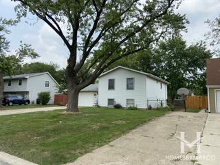 Kings Park subdivision in Bolingbrook, IL