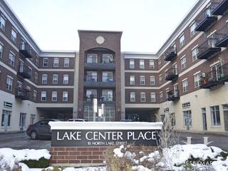 Lake Center Place building in Grayslake, IL