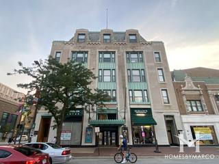 Evanston Galleria building in Evanston, IL