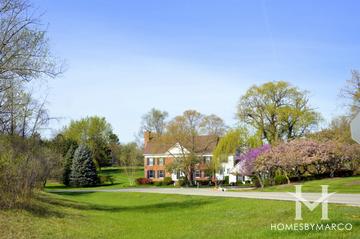 Oak Ridge North subdivision in Barrington, IL