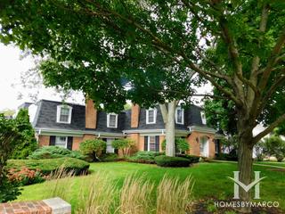 Provincial Manor subdivision in Barrington, IL