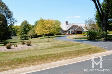 Oak Lake Estates subdivision in Barrington Hills, IL