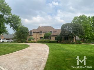 Burr Oaks Glen North subdivision in Burr Ridge, IL