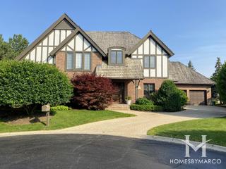 Fieldstone Club subdivision in Burr Ridge, IL