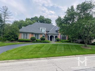 Burr Oaks Glen South subdivision in Burr Ridge, IL