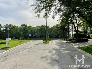 Cambridge Estates subdivision in Burr Ridge, IL
