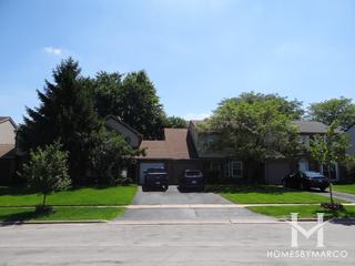 Maplewood Estates subdivision in Carol Stream, IL