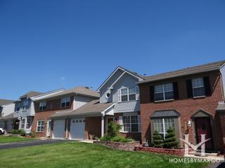 Maplewood Estates subdivision in Carol Stream, IL