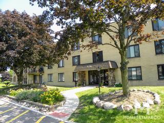 Brentwood Condos building in Elmhurst, IL