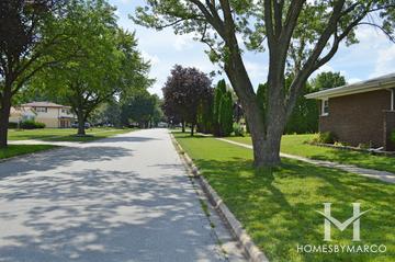 Crown Estates building in Elmhurst, IL