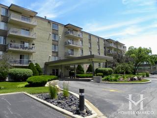 Royal York building in Elmhurst, IL