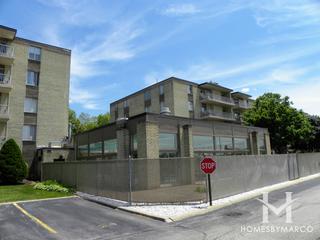 Royal York building in Elmhurst, IL