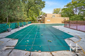 Regal Court building in Lincolnwood, IL