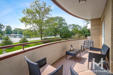 Regal Court building in Lincolnwood, IL