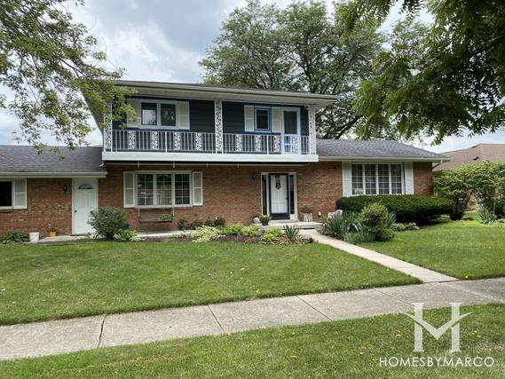 Photos of Maycliff subdivision in Orland Park, IL