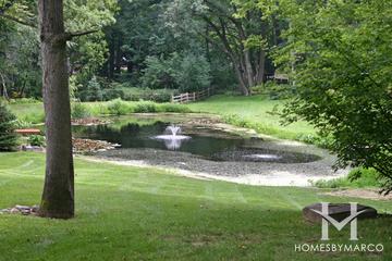 Surini At Oak Ridge subdivision in Crystal Lake, IL