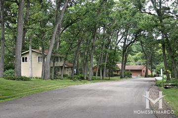 Surini At Oak Ridge subdivision in Crystal Lake, IL